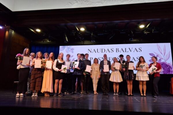 Naudas balvas pasniegšanas pasākums Naudas balvas pasniegšanas pasākums