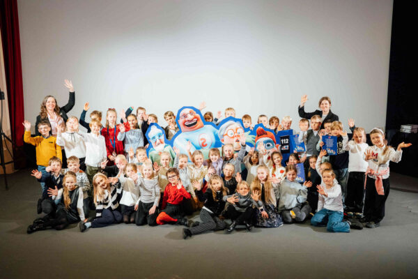 Starptautiskais projekts “Ā.T.R.I. Varoņi” Starptautiskais projekts "Ā.T.R.I. Varoņi"