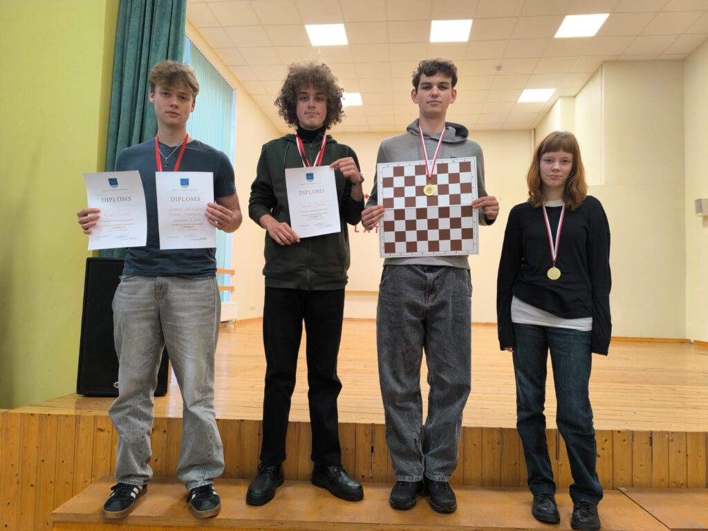 10. - 12.klašu grupa