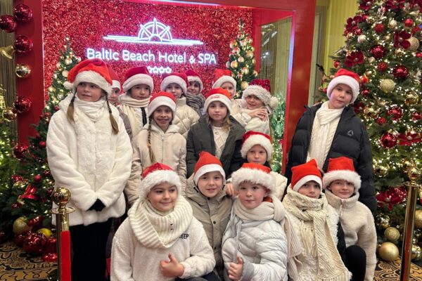 Koncerts “Ziemassvētku egles iedegšana 1. adventē”