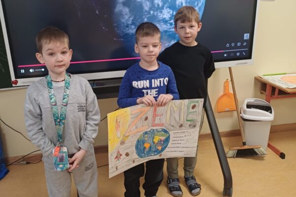 Visuma noslēpumus projektu nedēļā